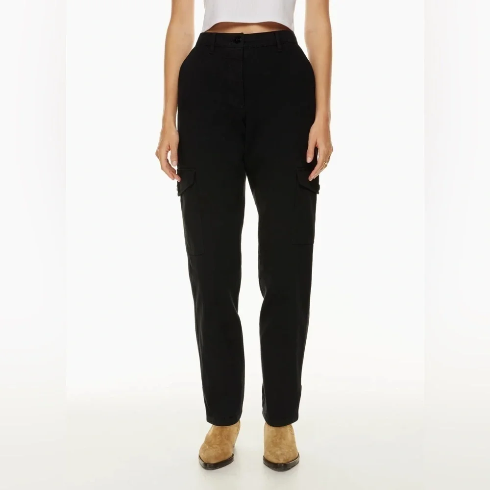 Aritzia Wilfred Free Modern Cargo Pants Black